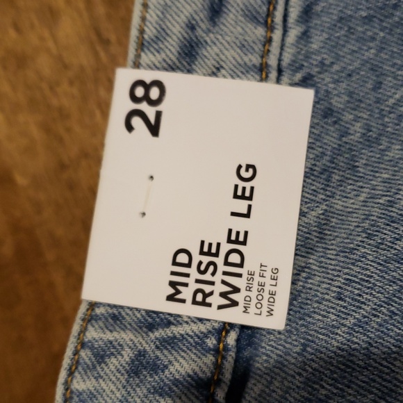 Forever 21 Premium Denim Mid Rise Wide Leg Jeans Size 28 - Picture 2 of 11